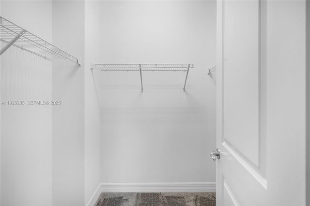 8356 NW 7th Pl, Plantation, FL 33324