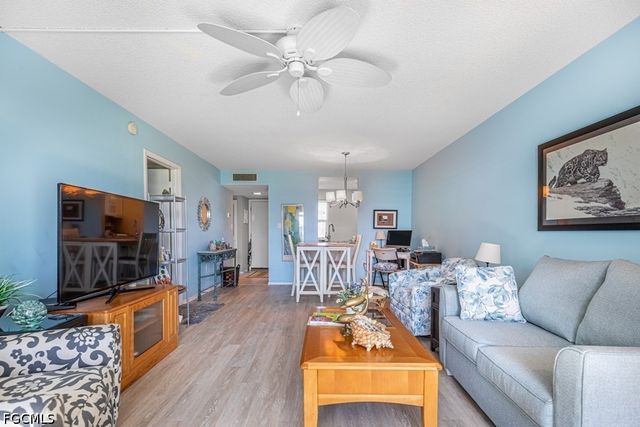 1700 Pine Valley DR 207, Fort Myers, FL 33907