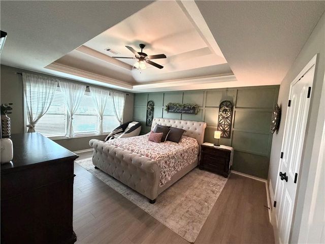 1406 NE 107th Terrace, Kansas City, MO 64155