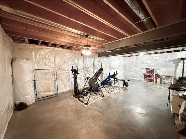 1406 NE 107th Terrace, Kansas City, MO 64155