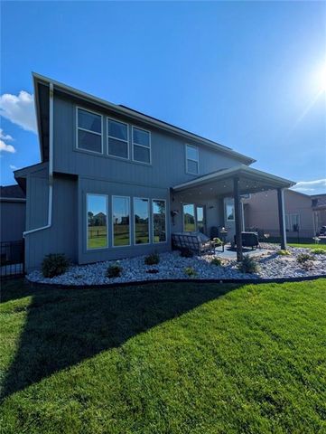 1406 NE 107th Terrace, Kansas City, MO 64155