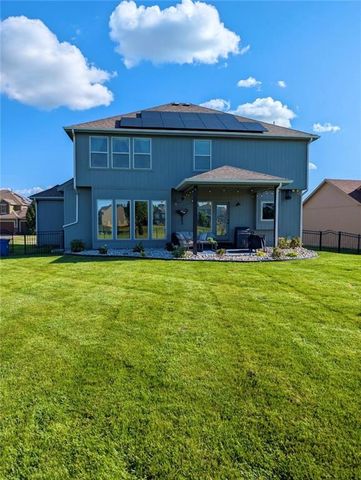 1406 NE 107th Terrace, Kansas City, MO 64155