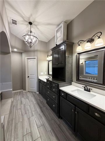 1406 NE 107th Terrace, Kansas City, MO 64155