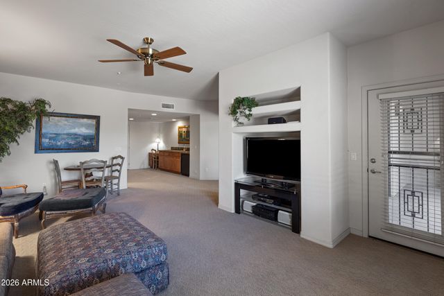 17025 E LA MONTANA Drive 105, Fountain Hills, AZ 85268