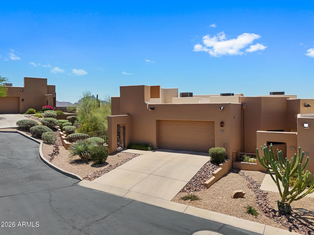 17025 E LA MONTANA Drive 105, Fountain Hills, AZ 85268
