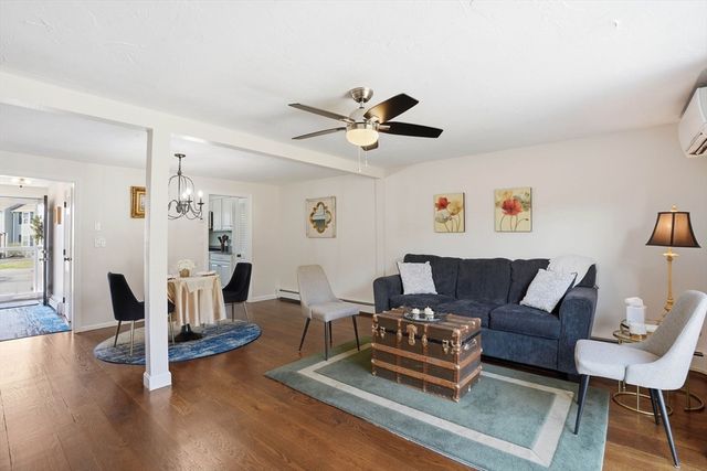 848 Plain St 32, Marshfield, MA 02050