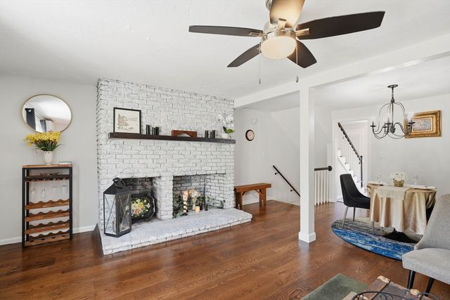 848 Plain St 32, Marshfield, MA 02050