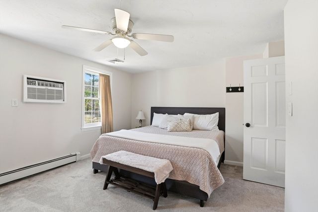 848 Plain St 32, Marshfield, MA 02050