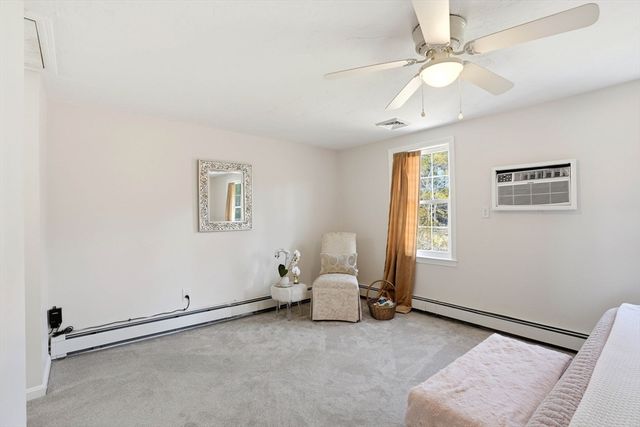 848 Plain St 32, Marshfield, MA 02050