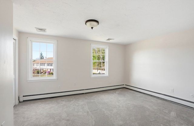 848 Plain St 32, Marshfield, MA 02050