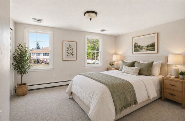 848 Plain St 32, Marshfield, MA 02050