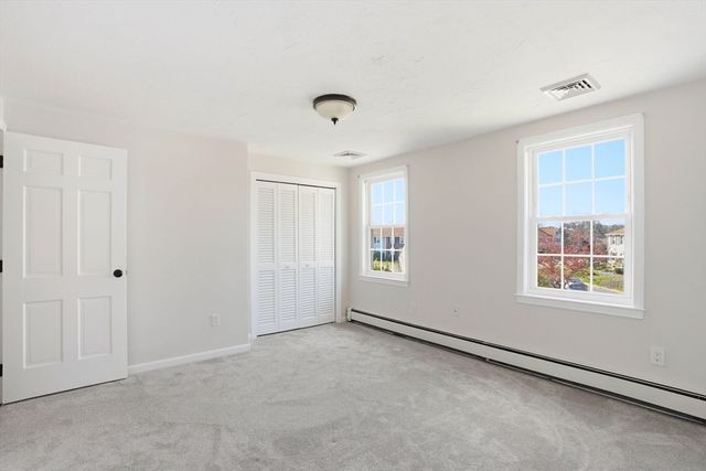 848 Plain St 32, Marshfield, MA 02050