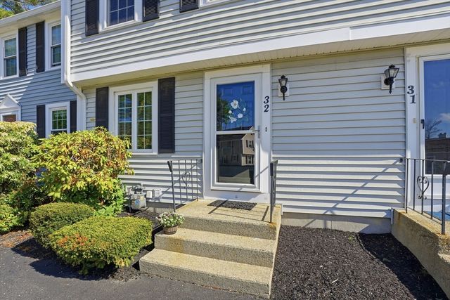 848 Plain St 32, Marshfield, MA 02050