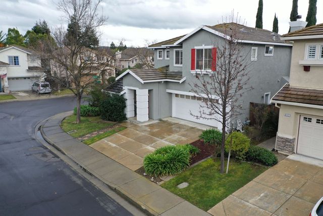 6189 Fieldstone Dr, Livermore, CA 94551