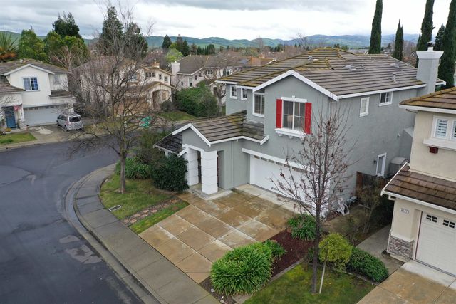 6189 Fieldstone Dr, Livermore, CA 94551