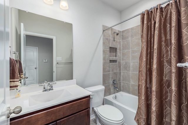 5611 Claymore Meadow Lane, Spring, TX 77389