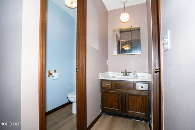 4313 E Rolling Meadows Boulevard, Defiance, OH 43512