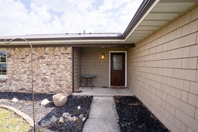 4313 E Rolling Meadows Boulevard, Defiance, OH 43512