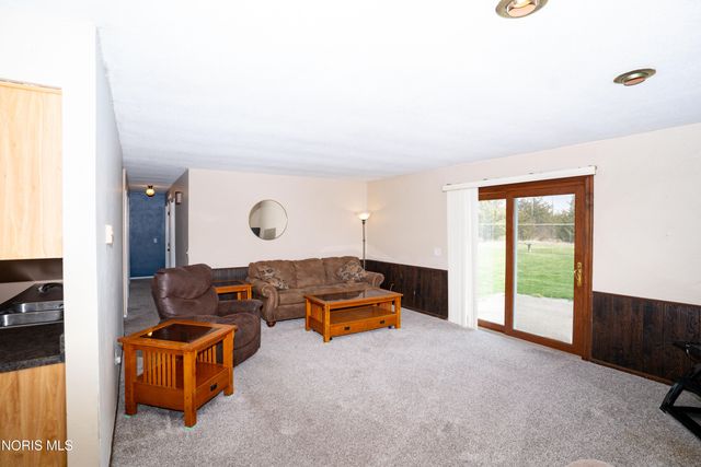 4313 E Rolling Meadows Boulevard, Defiance, OH 43512