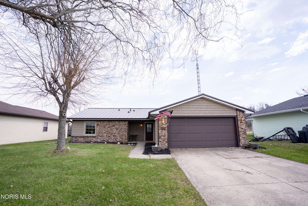 4313 E Rolling Meadows Boulevard, Defiance, OH 43512