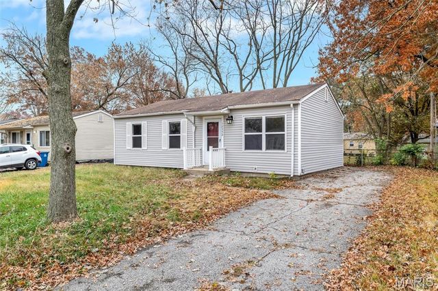 12352 Santa Maria Drive, St Louis, MO 63138