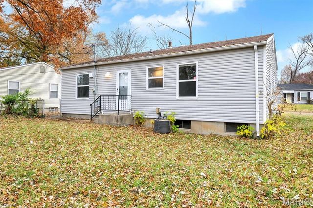 12352 Santa Maria Drive, St Louis, MO 63138