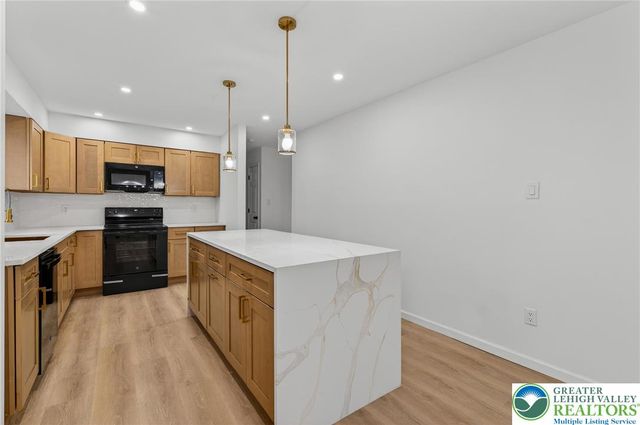 449 Elmhurst Avenue, Bethlehem City, PA 18017