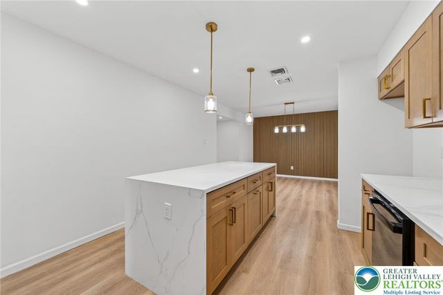 449 Elmhurst Avenue, Bethlehem City, PA 18017