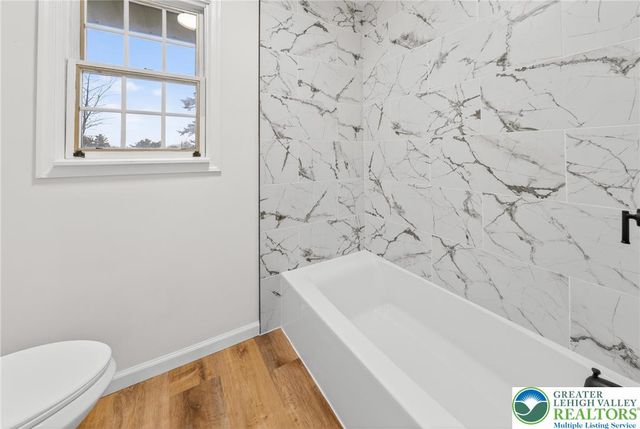 449 Elmhurst Avenue, Bethlehem City, PA 18017