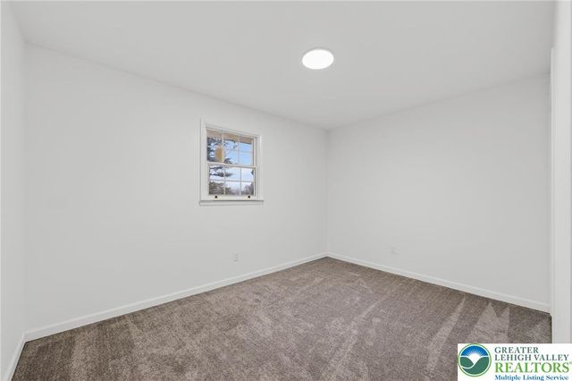 449 Elmhurst Avenue, Bethlehem City, PA 18017