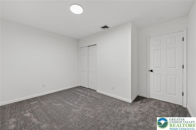 449 Elmhurst Avenue, Bethlehem City, PA 18017