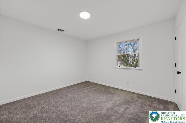 449 Elmhurst Avenue, Bethlehem City, PA 18017