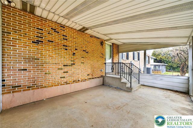 449 Elmhurst Avenue, Bethlehem City, PA 18017