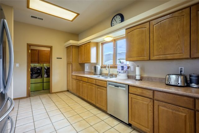 131 Quintana Road, Questa, NM 87556