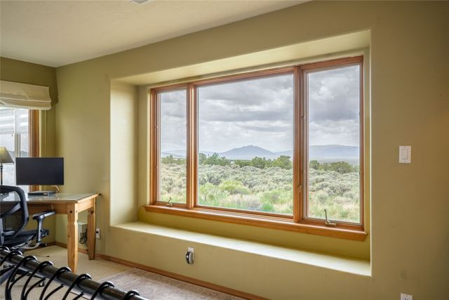 131 Quintana Road, Questa, NM 87556