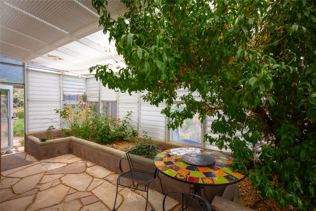 131 Quintana Road, Questa, NM 87556