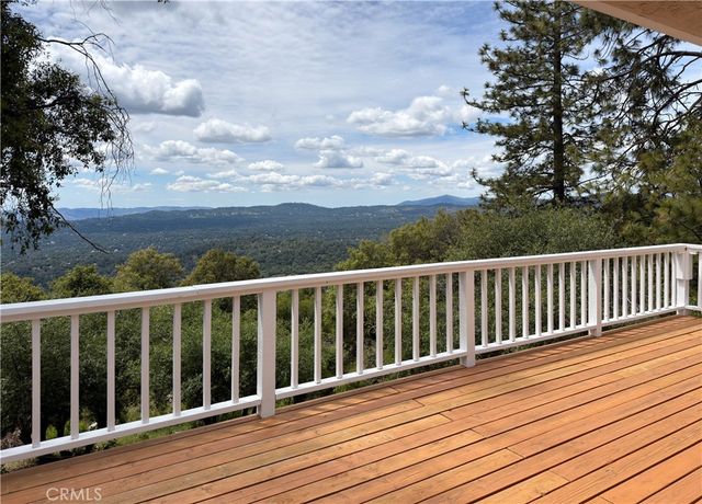 5603 Clouds Rest Road, Mariposa, CA 95338
