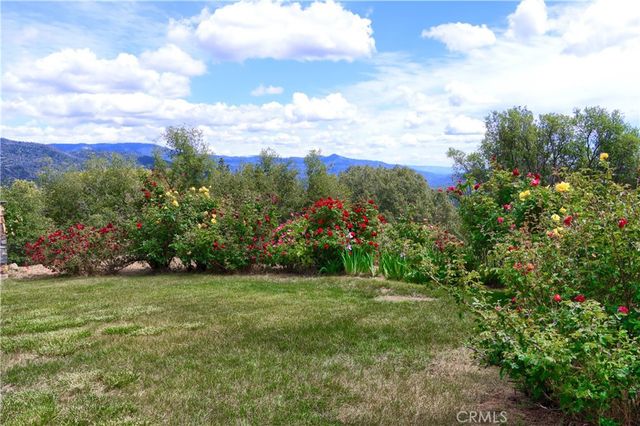5603 Clouds Rest Road, Mariposa, CA 95338