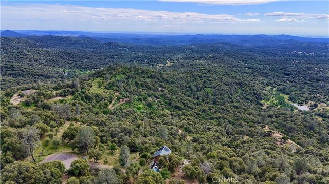 5603 Clouds Rest Road, Mariposa, CA 95338