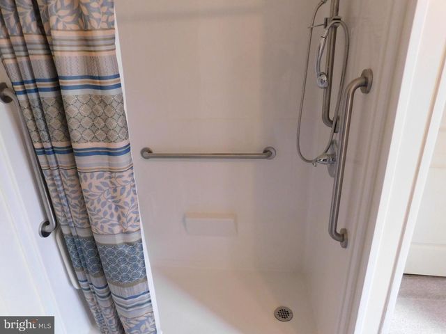 305 ORANGE ST, Mifflintown, PA 17059