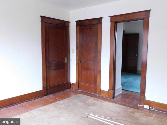 305 ORANGE ST, Mifflintown, PA 17059