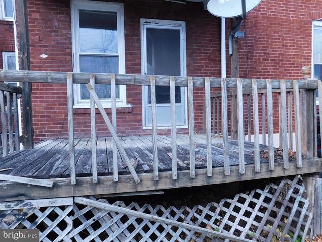 305 ORANGE ST, Mifflintown, PA 17059