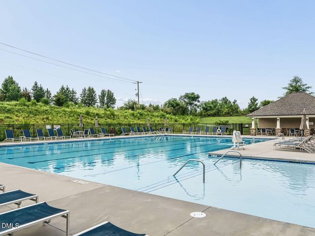 65 Warwick Court, Clayton, NC 27520
