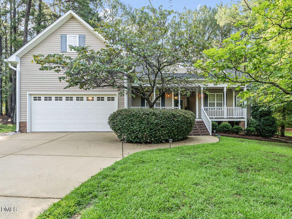 65 Warwick Court, Clayton, NC 27520