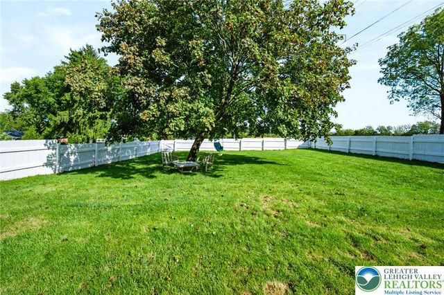 3947 Mechanicsville Road, Whitehall Twp, PA 18052