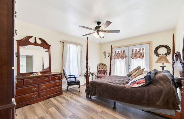 525 Riley Creek Rd, Whitleyville, TN 38588
