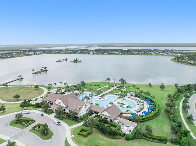 1325 HAYWAGON Trail, The Acreage, FL 33470