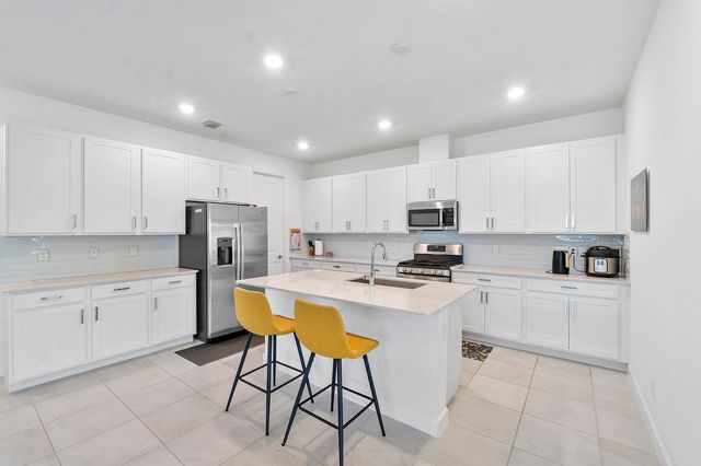 1325 HAYWAGON Trail, The Acreage, FL 33470