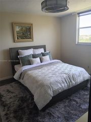 2821 Somerset Dr 312, Lauderdale Lakes, FL 33311