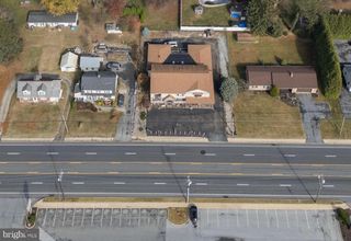 2453 LINCOLN HWY E, Lancaster, PA 17602